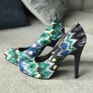 stiletto heels size 7 1/2 - multi colored